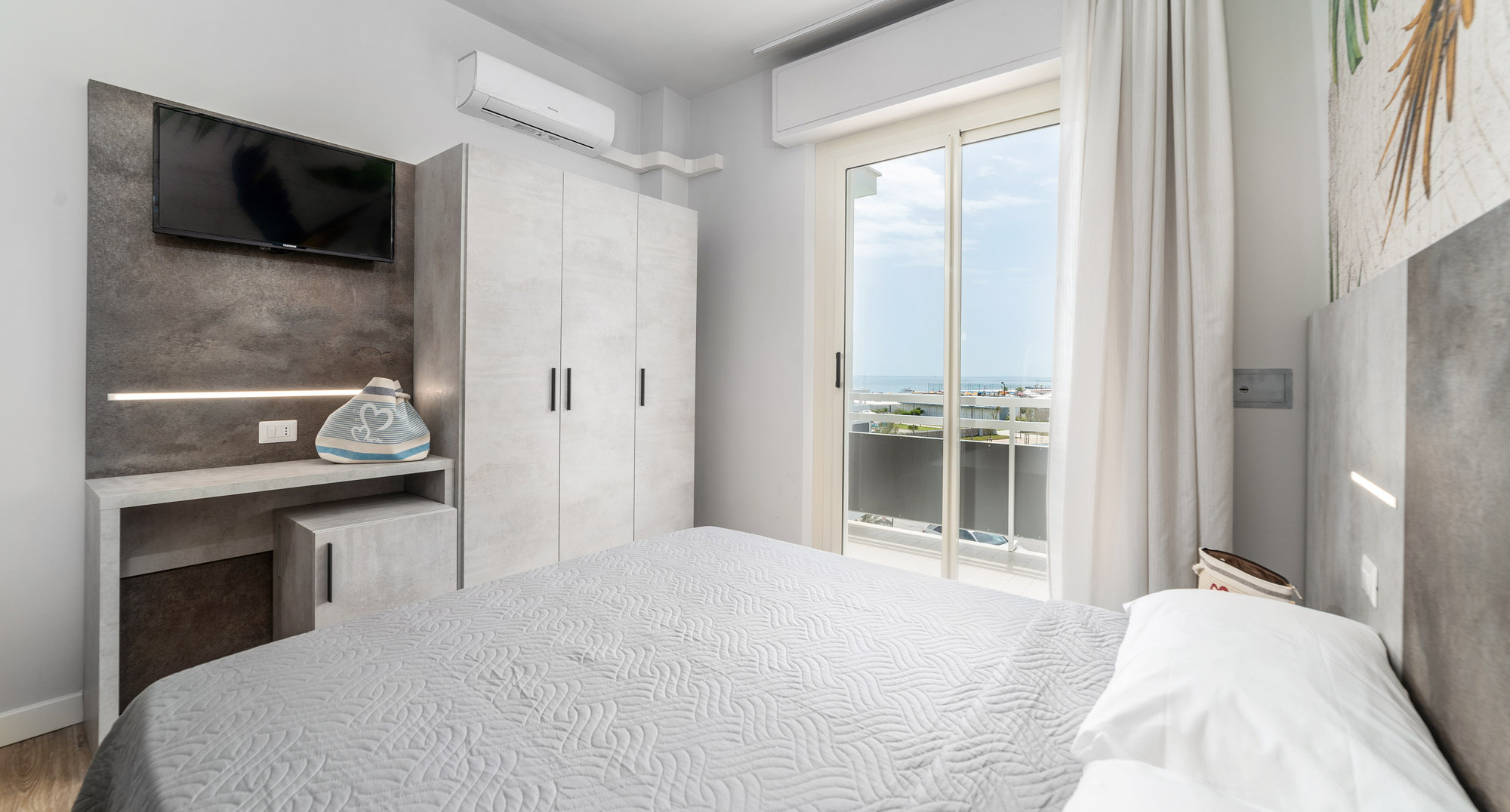 media.Slide-ComfortMare1CFH