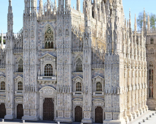 media.Duomo-di Milano-al-parco-tematico-Italia-in-Miniatura-ingressi-gratuiti-per-tutta-la-famiglia-in-vacanza-al-Club-Family-Hotel-Milano-Marittima-Village