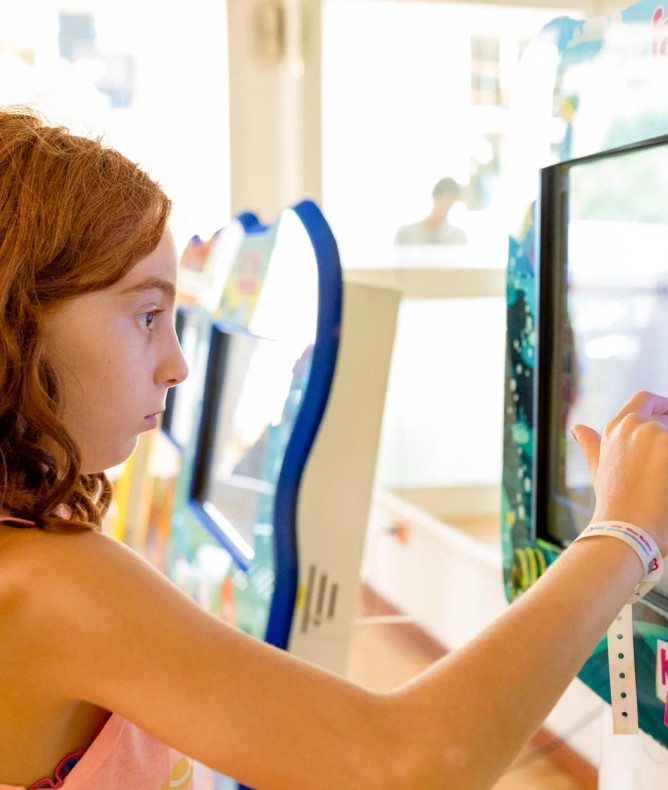 media.Slide-kids-CFH-Milano-Marittima-Village