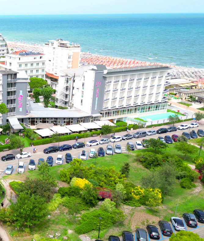 media.Gallery-Dove-siamo-1-CFH-Milano-Marittima-Village-