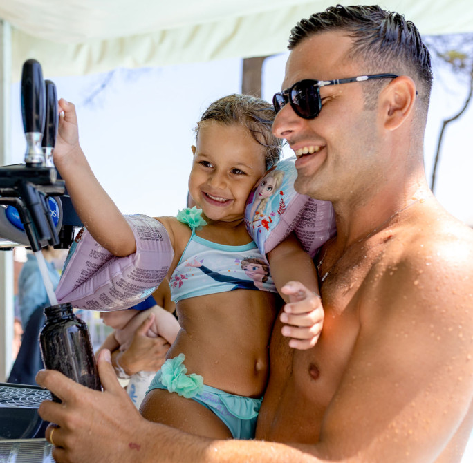 media.Slide-Drinky-CFH-Village-Milano-Marittima